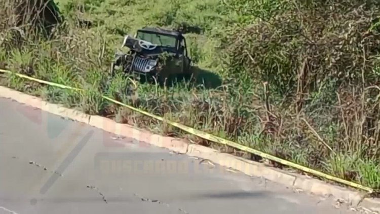 SIN VIDA AL SALIR VOLANDO AL VOLCAR SU VEHÍCULO