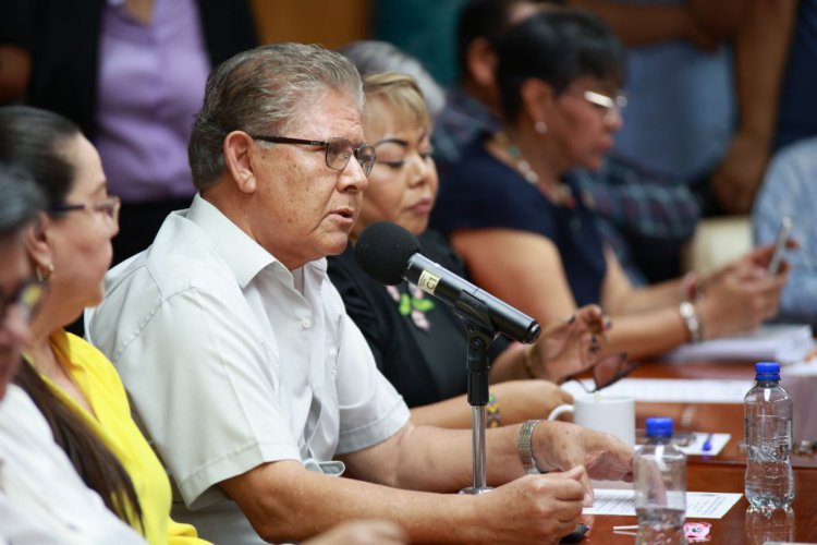 Socializa Congreso Ley de Fondo de Ahorro para el Retiro Digno