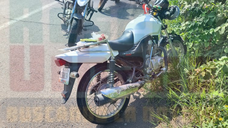 FRACTURA DE TIBIA, PERONÉ, ASI COMO DE FEMUR DEJAN A MOTOCICLISTA
