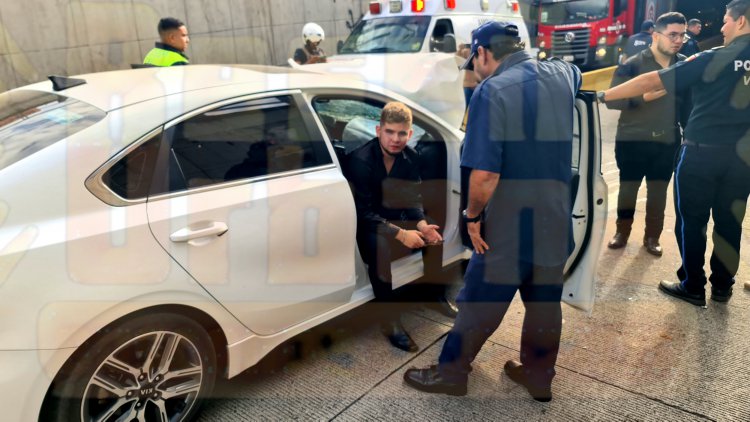 AMANECIDO Y EBRIO PROVOCA VOLCADURA EN EL NODO VIAL