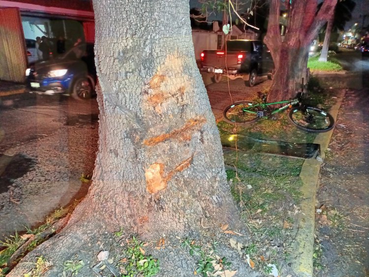 ACCIDENTE CON VOLCADURA DEJA A UNA ADULTA MAYOR LESIONADA
