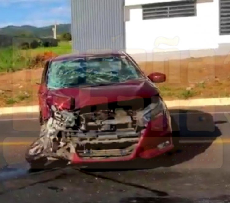FUERTE ACCIDENTE EN LA CARRETERA 15, DEJA A MENOR LESIONADO