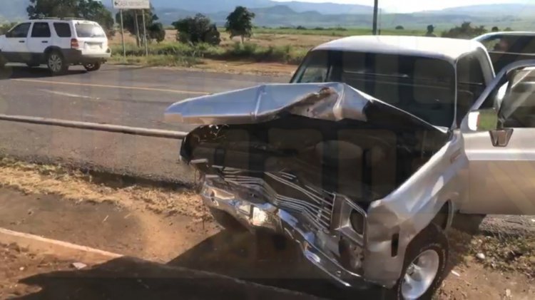 FUERTE ACCIDENTE EN LA CARRETERA 15, DEJA A MENOR LESIONADO