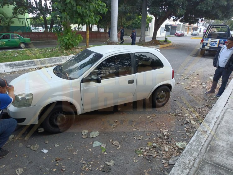 POLICIA MUNICIPAL RECUPERA VEHÍCULO ROBADO