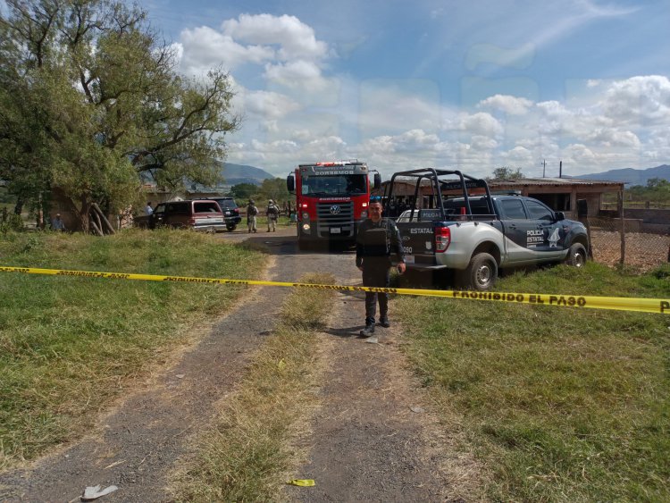 4 PERSONAS SIN VIDA AL CAER AVIONETA EN XALISCO