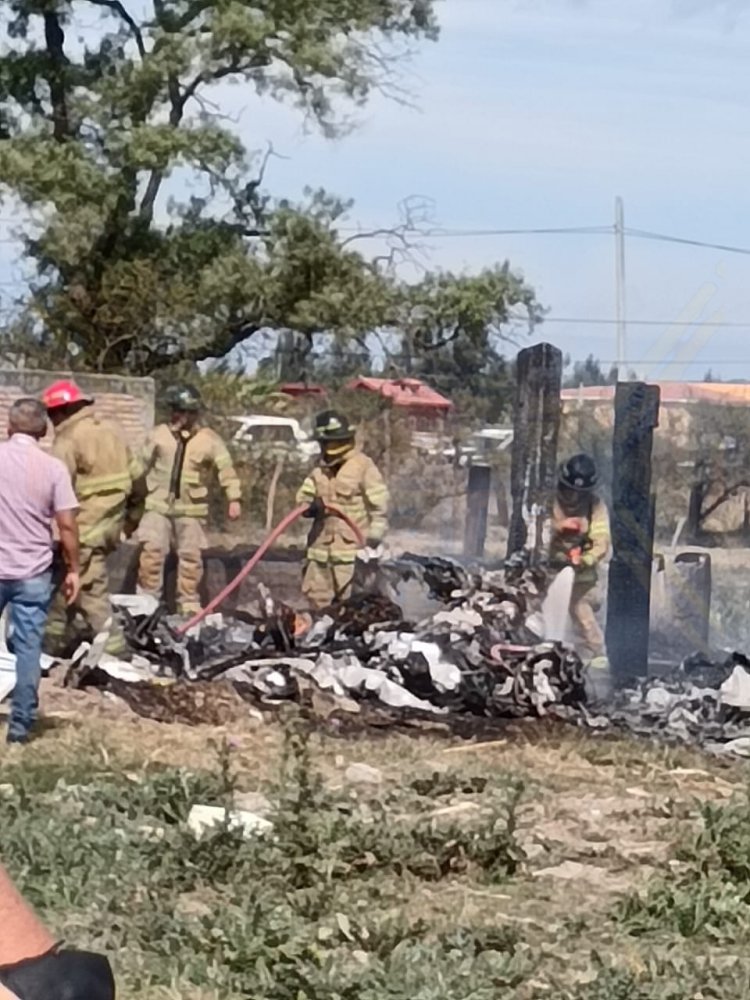 4 PERSONAS SIN VIDA AL CAER AVIONETA EN XALISCO