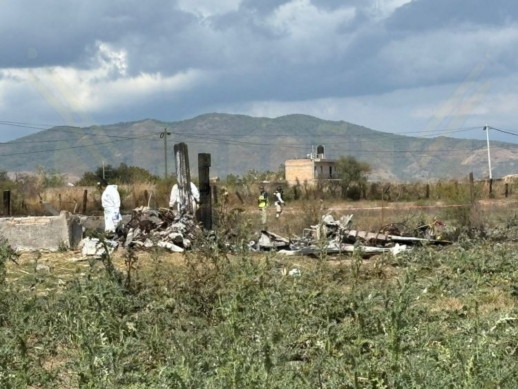 4 PERSONAS SIN VIDA AL CAER AVIONETA EN XALISCO