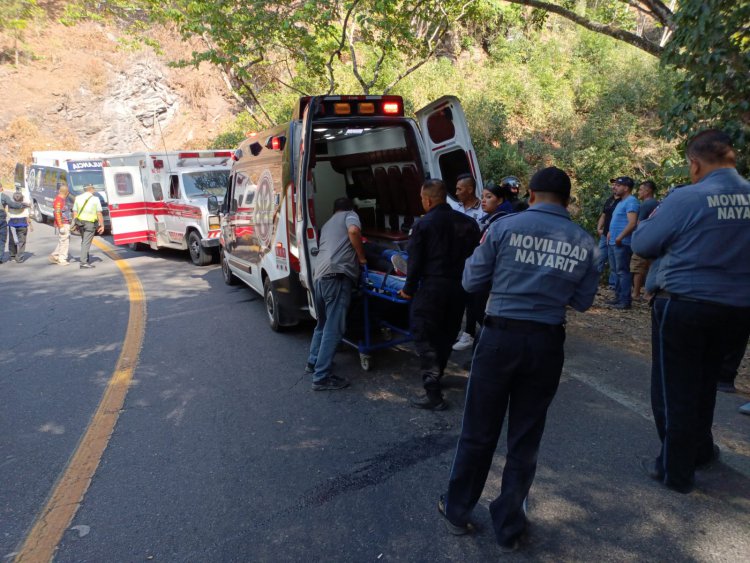 16 LESIONADOS EN ACCIDENTE EN LA 76 TPC-MIRAMAR
