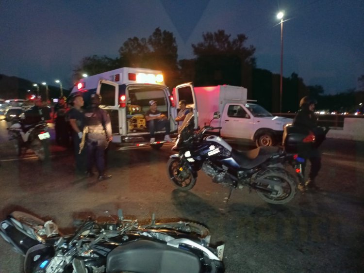 CHOQUE ENTRE MOTOCICLETAS DEJA 3 LESIONADOS
