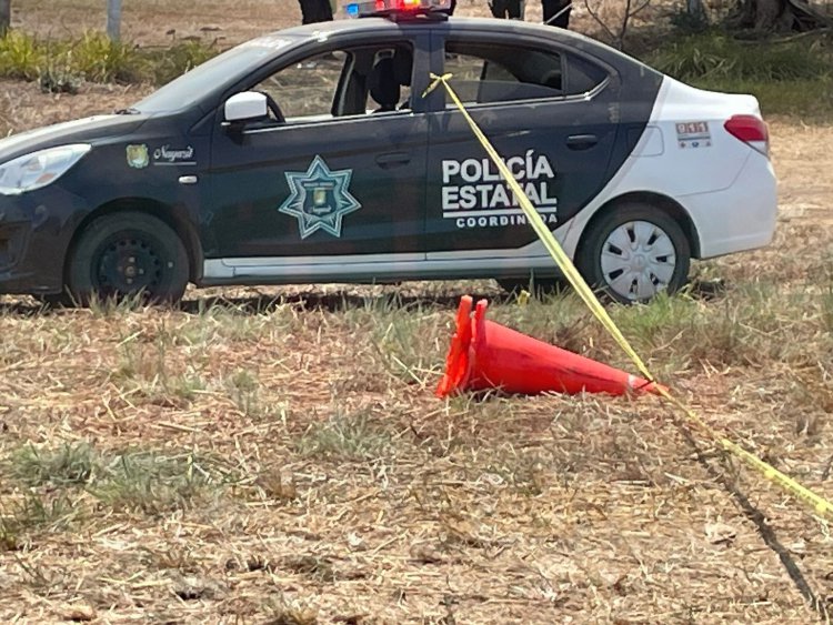 IBA REBASANDO LA AMBULANCIA, DEJA 4 PERSONAS SIN VIDA