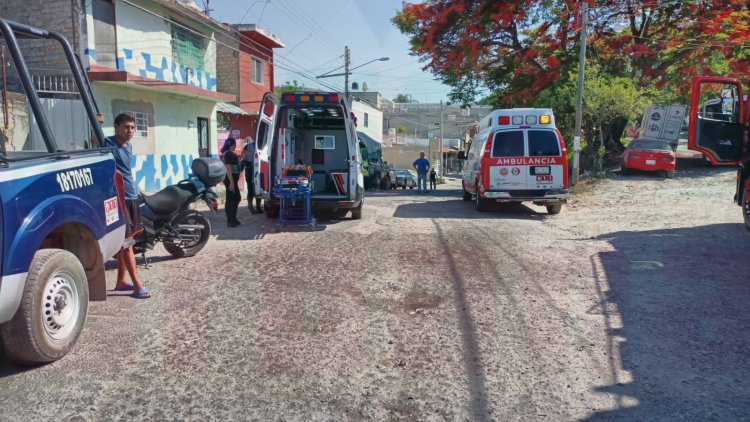 CASA SE REDUCE A CENIZAS TRAS INCENDIO