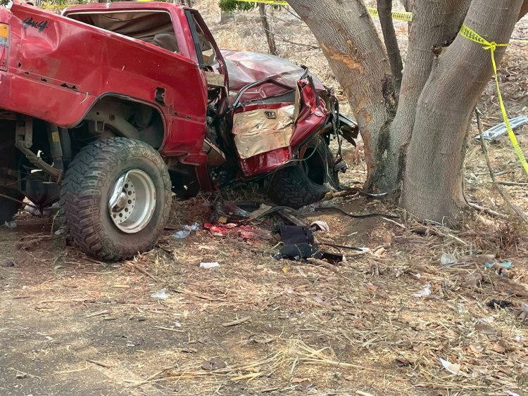 PADRE E HIJO PIERDEN LA VIDA EN LA CARRETERA TPC-AGUAMILPA