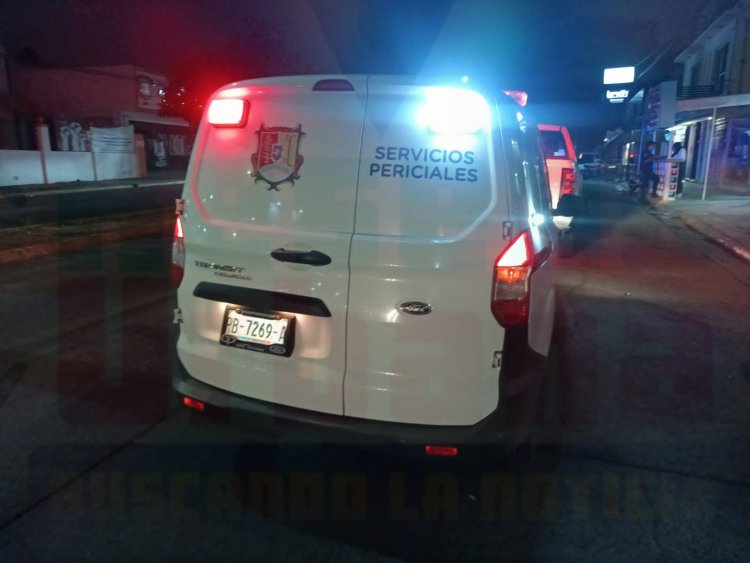 4 IMPACTOS DE ARMA DE FUEGO RECIBE PORTÓN EN CD DEL VALLE